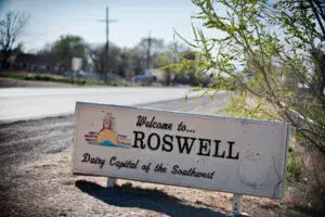 Welcome to Roswell sign representing local down payment assistance preparation